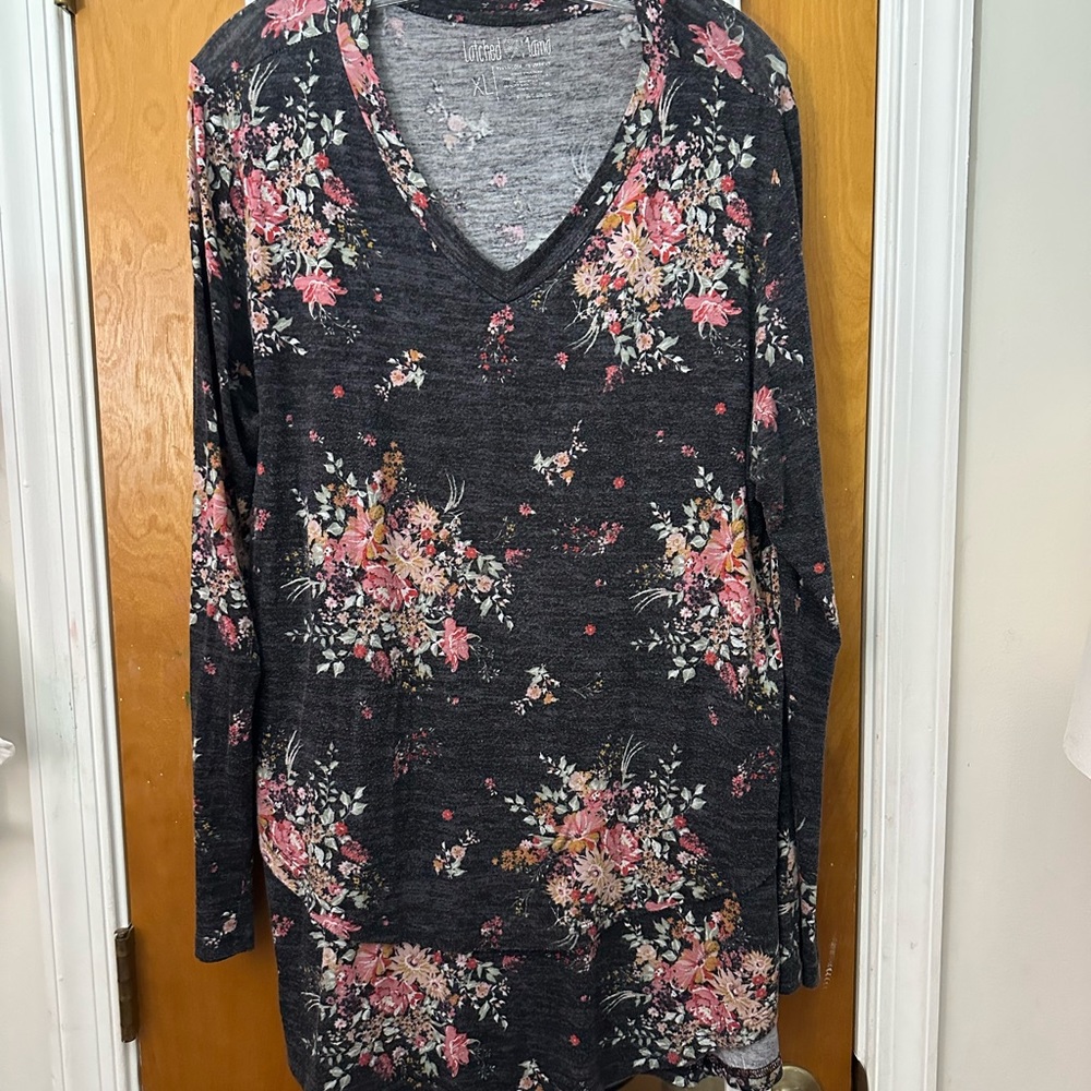 Latched Mama Long Sleeve Tee